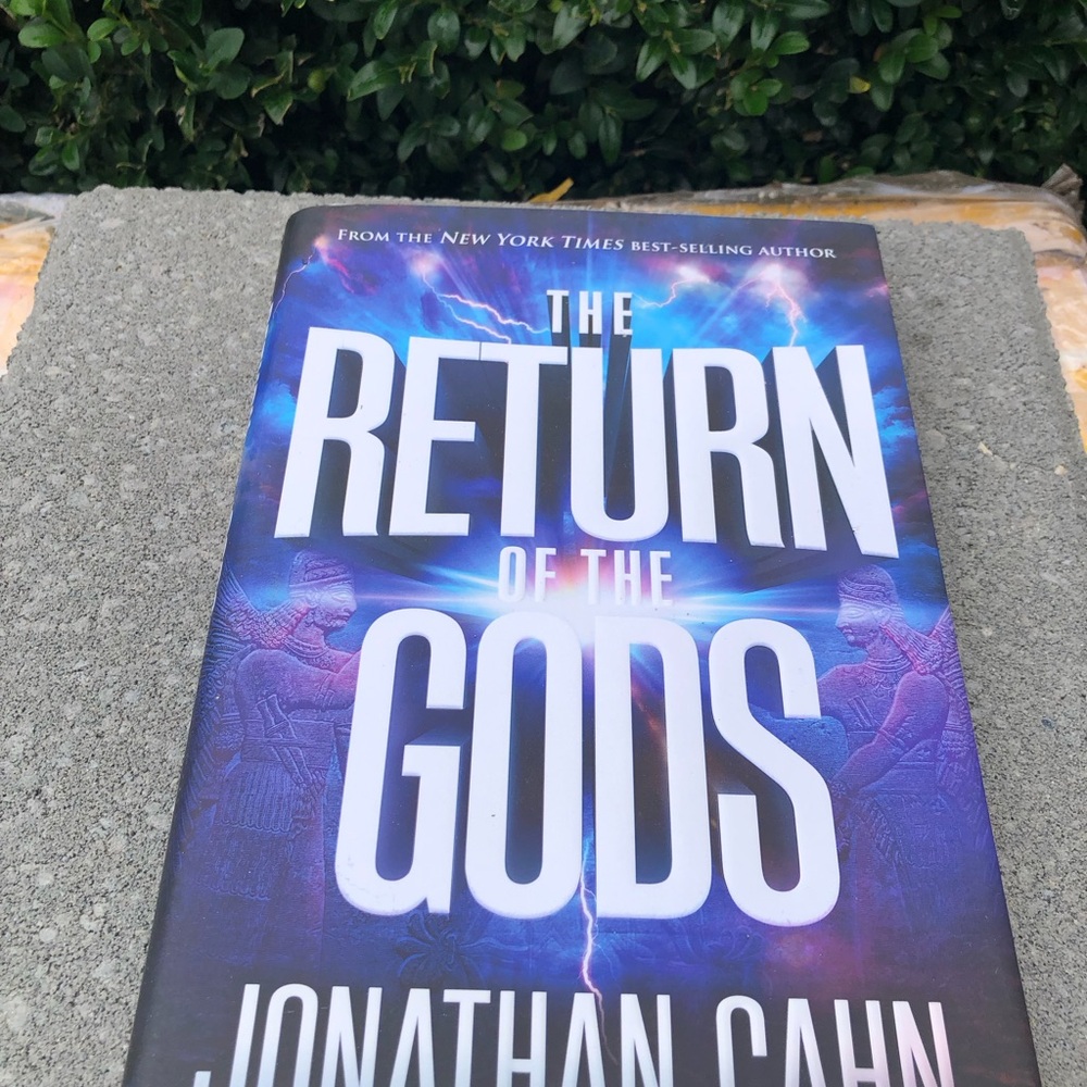 The Return of the Gods HARDCOVER – 2022 by Jonathan Cahn